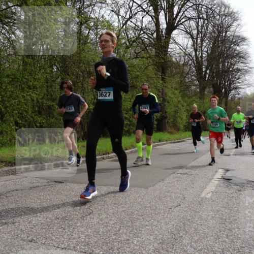 12.04.2026 - 45. Internationalen Wilhelmsburger Insellauf Yannick Fuchs http://msf.ph/oto/9503739 12.04.2026 12:50:49 Laufen 5147, 3627, 4707, 410, 5863, 3166, 4261 meine-sportfotos.de