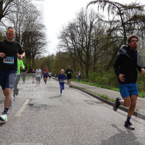 12.04.2026 - 45. Internationalen Wilhelmsburger Insellauf Yannick Fuchs http://msf.ph/oto/9503751 12.04.2026 12:50:51 Laufen 5863, 4261 meine-sportfotos.de