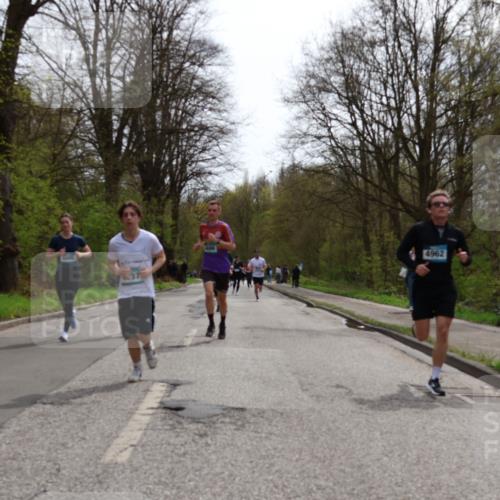 12.04.2026 - 45. Internationalen Wilhelmsburger Insellauf Yannick Fuchs http://msf.ph/oto/9503764 12.04.2026 12:50:53 Laufen 4962 meine-sportfotos.de