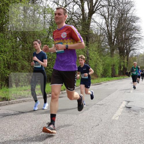 12.04.2026 - 45. Internationalen Wilhelmsburger Insellauf Yannick Fuchs http://msf.ph/oto/9503776 12.04.2026 12:50:56 Laufen 5500, 416, 4524 meine-sportfotos.de