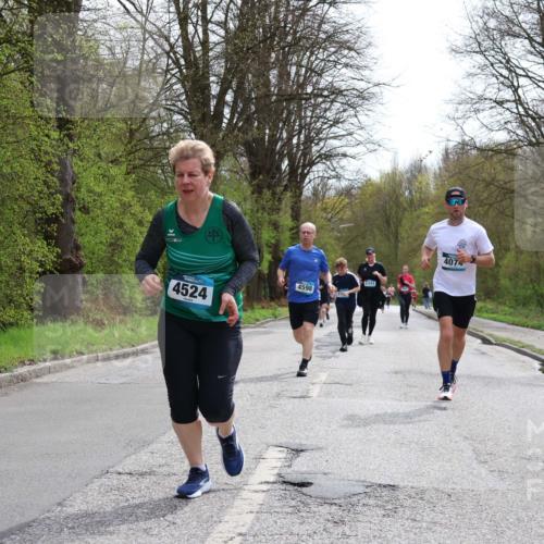 12.04.2026 - 45. Internationalen Wilhelmsburger Insellauf Yannick Fuchs http://msf.ph/oto/9503790 12.04.2026 12:50:58 Laufen 4524, 4598, 5343, 4074 meine-sportfotos.de