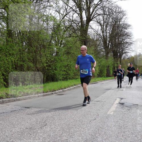 12.04.2026 - 45. Internationalen Wilhelmsburger Insellauf Yannick Fuchs http://msf.ph/oto/9503805 12.04.2026 12:51:01 Laufen 5129, 4598 meine-sportfotos.de