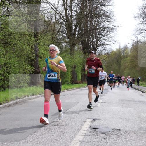12.04.2026 - 45. Internationalen Wilhelmsburger Insellauf Yannick Fuchs http://msf.ph/oto/9503870 12.04.2026 12:51:14 Laufen 4546, 4407, 4622, 4569 meine-sportfotos.de