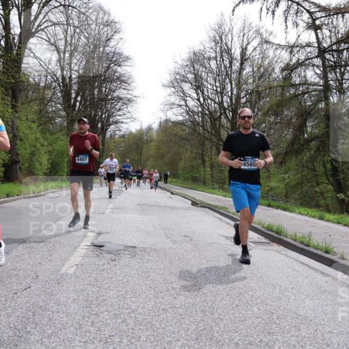 12.04.2026 - 45. Internationalen Wilhelmsburger Insellauf Yannick Fuchs http://msf.ph/oto/9503872 12.04.2026 12:51:14 Laufen 4407, 4546, 4569 meine-sportfotos.de