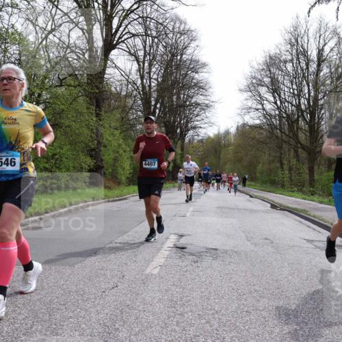 12.04.2026 - 45. Internationalen Wilhelmsburger Insellauf Yannick Fuchs http://msf.ph/oto/9503874 12.04.2026 12:51:15 Laufen 4546, 4569, 4407 meine-sportfotos.de