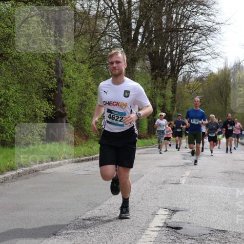12.04.2026 - 45. Internationalen Wilhelmsburger Insellauf Yannick Fuchs http://msf.ph/oto/9503885 12.04.2026 12:51:17 Laufen 24, 4622, 5277, 4438, 3378, 2447, 5062, 4740 meine-sportfotos.de