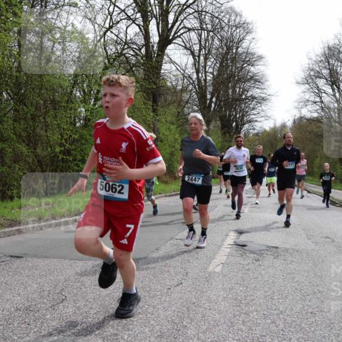 12.04.2026 - 45. Internationalen Wilhelmsburger Insellauf Yannick Fuchs http://msf.ph/oto/9503910 12.04.2026 12:51:23 Laufen 5062, 7, 4830, 2447, 5774, 5777, 3439 meine-sportfotos.de
