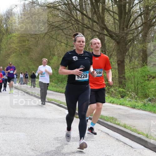 12.04.2026 - 45. Internationalen Wilhelmsburger Insellauf Yannick Fuchs http://msf.ph/oto/9503964 12.04.2026 12:51:36 Laufen 2479, 4955, 4259, 596, 5228 meine-sportfotos.de