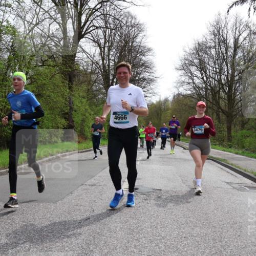 12.04.2026 - 45. Internationalen Wilhelmsburger Insellauf Yannick Fuchs http://msf.ph/oto/9503994 12.04.2026 12:51:42 Laufen 5744, 4666, 4259, 3479 meine-sportfotos.de