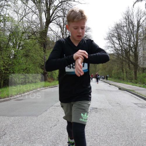 12.04.2026 - 45. Internationalen Wilhelmsburger Insellauf Yannick Fuchs http://msf.ph/oto/9504036 12.04.2026 12:51:49 Laufen 3 meine-sportfotos.de