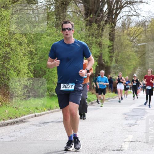 12.04.2026 - 45. Internationalen Wilhelmsburger Insellauf Yannick Fuchs http://msf.ph/oto/9504040 12.04.2026 12:51:52 Laufen 2057, 3863 meine-sportfotos.de
