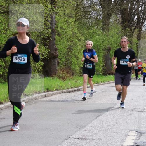 12.04.2026 - 45. Internationalen Wilhelmsburger Insellauf Yannick Fuchs http://msf.ph/oto/9504114 12.04.2026 12:52:06 Laufen 3525, 3728, 5472, 5276, 4754 meine-sportfotos.de