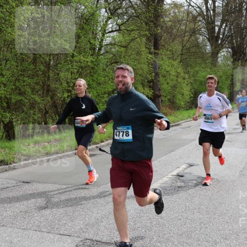 12.04.2026 - 45. Internationalen Wilhelmsburger Insellauf Yannick Fuchs http://msf.ph/oto/9504175 12.04.2026 12:52:20 Laufen 4778, 4965 meine-sportfotos.de