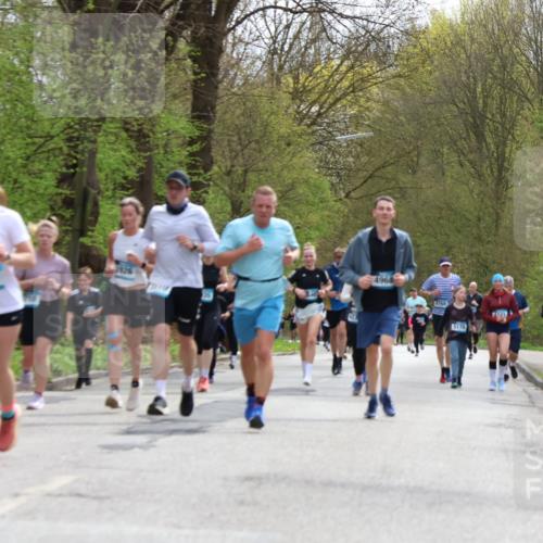 12.04.2026 - 45. Internationalen Wilhelmsburger Insellauf Yannick Fuchs http://msf.ph/oto/9504218 12.04.2026 12:52:29 Laufen 4968, 3926, 4761, 14960, 5179, 5191 meine-sportfotos.de