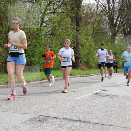 12.04.2026 - 45. Internationalen Wilhelmsburger Insellauf Yannick Fuchs http://msf.ph/oto/9504234 12.04.2026 12:52:32 Laufen 3192, 4761, 3926, 4968, 4601, 21510 meine-sportfotos.de