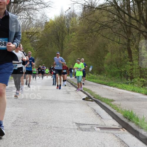 12.04.2026 - 45. Internationalen Wilhelmsburger Insellauf Yannick Fuchs http://msf.ph/oto/9504245 12.04.2026 12:52:35 Laufen 4035, 4968, 39, 5022, 51, 4741, 519 meine-sportfotos.de