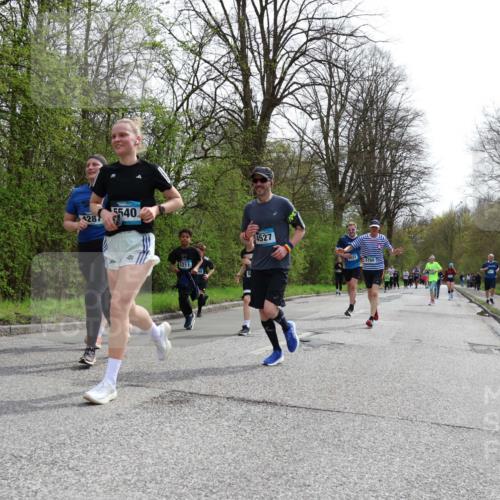12.04.2026 - 45. Internationalen Wilhelmsburger Insellauf Yannick Fuchs http://msf.ph/oto/9504271 12.04.2026 12:52:39 Laufen 4287, 5540, 5211, 4527, 5022, 4760 meine-sportfotos.de