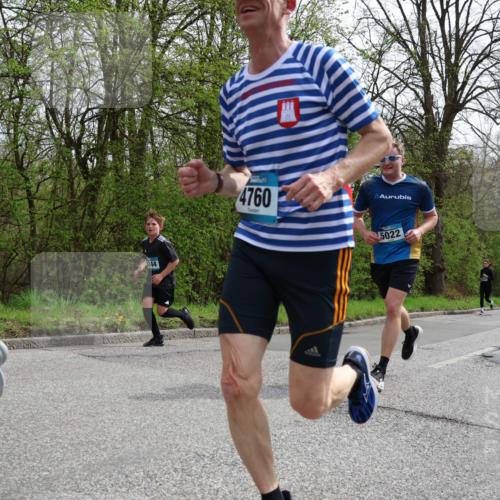 12.04.2026 - 45. Internationalen Wilhelmsburger Insellauf Yannick Fuchs http://msf.ph/oto/9504285 12.04.2026 12:52:42 Laufen 5214, 244, 4760, 5022 meine-sportfotos.de