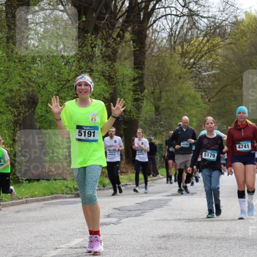 12.04.2026 - 45. Internationalen Wilhelmsburger Insellauf Yannick Fuchs http://msf.ph/oto/9504294 12.04.2026 12:52:44 Laufen 4344, 5191, 4623, 5179, 4741, 5011 meine-sportfotos.de
