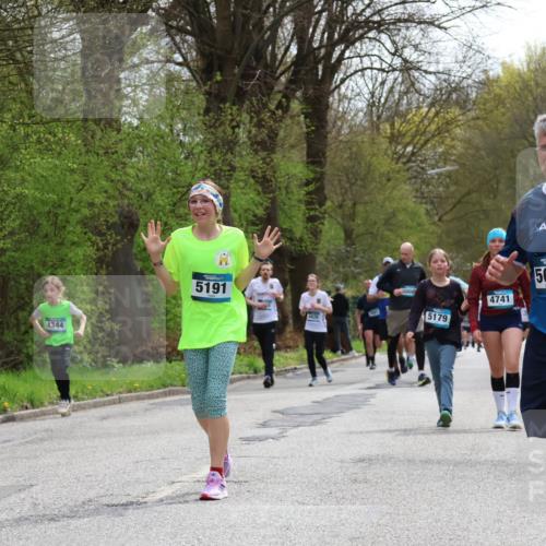 12.04.2026 - 45. Internationalen Wilhelmsburger Insellauf Yannick Fuchs http://msf.ph/oto/9504295 12.04.2026 12:52:44 Laufen 4344, 5191, 4620, 4741, 5179, 5011 meine-sportfotos.de