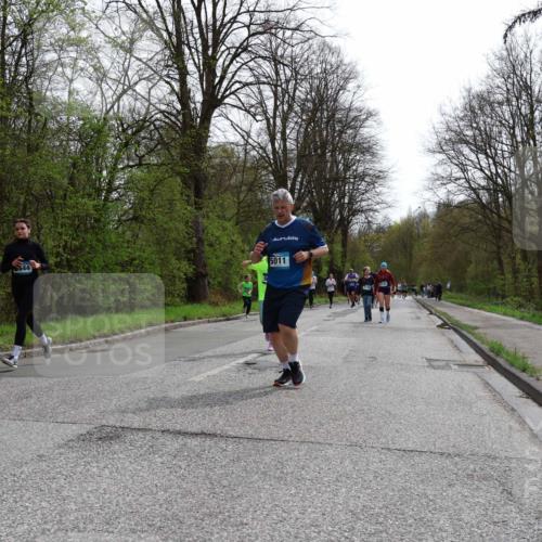 12.04.2026 - 45. Internationalen Wilhelmsburger Insellauf Yannick Fuchs http://msf.ph/oto/9504305 12.04.2026 12:52:46 Laufen 644, 5011 meine-sportfotos.de