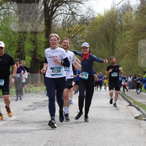 12.04.2026 - 45. Internationalen Wilhelmsburger Insellauf Yannick Fuchs http://msf.ph/oto/9504406 12.04.2026 12:53:05 Laufen 43, 2735, 226, 023, 2938, 4875, 3207, 4128, 3999 meine-sportfotos.de