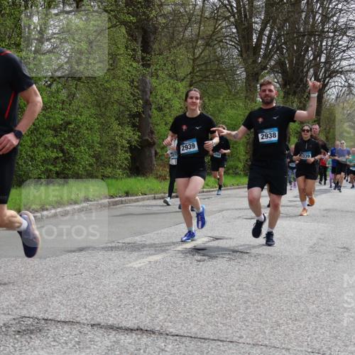 12.04.2026 - 45. Internationalen Wilhelmsburger Insellauf Yannick Fuchs http://msf.ph/oto/9504434 12.04.2026 12:53:10 Laufen 1805, 2939, 2938, 3403, 5339 meine-sportfotos.de