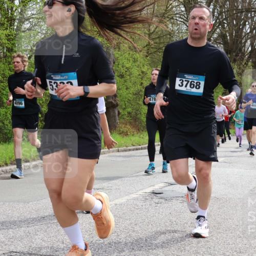 12.04.2026 - 45. Internationalen Wilhelmsburger Insellauf Yannick Fuchs http://msf.ph/oto/9504454 12.04.2026 12:53:14 Laufen 4096, 53, 478, 3768, 4170, 4917, 5079 meine-sportfotos.de
