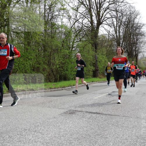 12.04.2026 - 45. Internationalen Wilhelmsburger Insellauf Yannick Fuchs http://msf.ph/oto/9504496 12.04.2026 12:53:21 Laufen 2715, 3737, 2063, 2642, 3736 meine-sportfotos.de