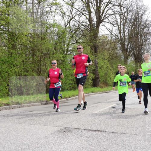 12.04.2026 - 45. Internationalen Wilhelmsburger Insellauf Yannick Fuchs http://msf.ph/oto/9504560 12.04.2026 12:53:34 Laufen 5669, 5670, 5174 meine-sportfotos.de