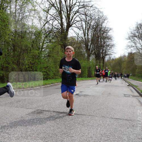 12.04.2026 - 45. Internationalen Wilhelmsburger Insellauf Yannick Fuchs http://msf.ph/oto/9504570 12.04.2026 12:53:37 Laufen 161, 453 meine-sportfotos.de