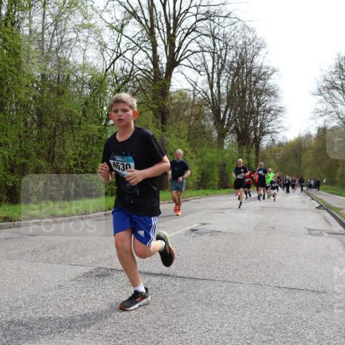 12.04.2026 - 45. Internationalen Wilhelmsburger Insellauf Yannick Fuchs http://msf.ph/oto/9504572 12.04.2026 12:53:37 Laufen 4530 meine-sportfotos.de
