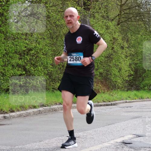 12.04.2026 - 45. Internationalen Wilhelmsburger Insellauf Yannick Fuchs http://msf.ph/oto/9504584 12.04.2026 12:53:39 Laufen 2580, 5412, 2069 meine-sportfotos.de
