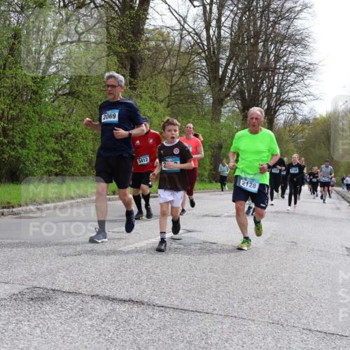 12.04.2026 - 45. Internationalen Wilhelmsburger Insellauf Yannick Fuchs http://msf.ph/oto/9504597 12.04.2026 12:53:42 Laufen 2069, 5412, 2128, 2307, 5104 meine-sportfotos.de
