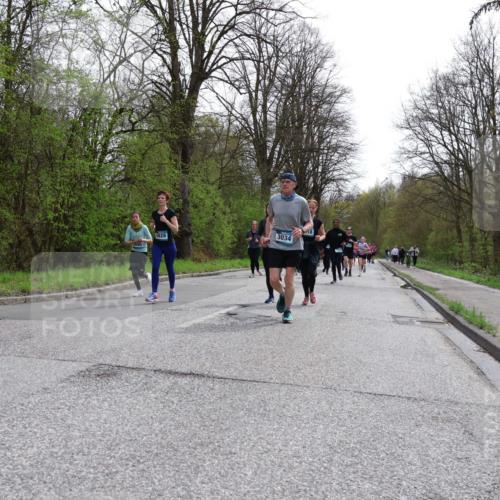 12.04.2026 - 45. Internationalen Wilhelmsburger Insellauf Yannick Fuchs http://msf.ph/oto/9504629 12.04.2026 12:53:48 Laufen 3034, 5828 meine-sportfotos.de