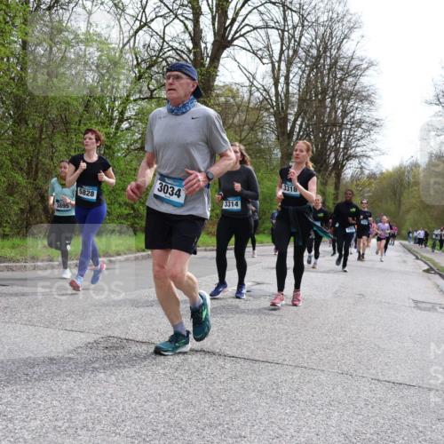 12.04.2026 - 45. Internationalen Wilhelmsburger Insellauf Yannick Fuchs http://msf.ph/oto/9504634 12.04.2026 12:53:49 Laufen 3895, 5828, 3318, 3034, 3314, 4997 meine-sportfotos.de