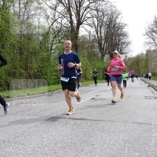 12.04.2026 - 45. Internationalen Wilhelmsburger Insellauf Yannick Fuchs http://msf.ph/oto/9504691 12.04.2026 12:53:59 Laufen 5515, 2798, 5246 meine-sportfotos.de
