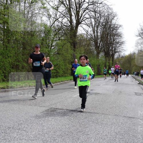 12.04.2026 - 45. Internationalen Wilhelmsburger Insellauf Yannick Fuchs http://msf.ph/oto/9504713 12.04.2026 12:54:04 Laufen 4827, 305, 542, 5167 meine-sportfotos.de