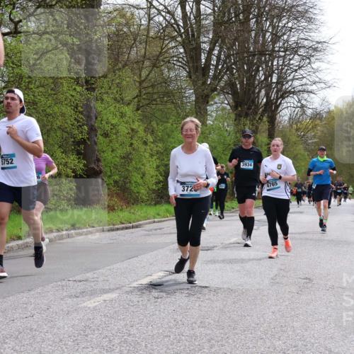 12.04.2026 - 45. Internationalen Wilhelmsburger Insellauf Yannick Fuchs http://msf.ph/oto/9504742 12.04.2026 12:54:10 Laufen 5752, 372, 3934, 4765 meine-sportfotos.de