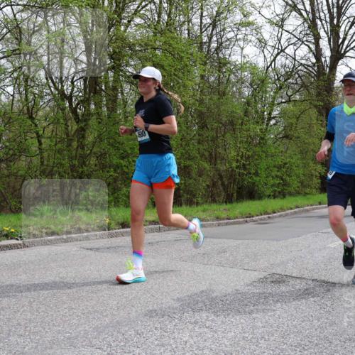 12.04.2026 - 45. Internationalen Wilhelmsburger Insellauf Yannick Fuchs http://msf.ph/oto/9504767 12.04.2026 12:54:15 Laufen 600 meine-sportfotos.de