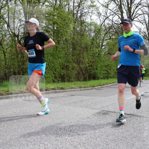 12.04.2026 - 45. Internationalen Wilhelmsburger Insellauf Yannick Fuchs http://msf.ph/oto/9504768 12.04.2026 12:54:15 Laufen 4600 meine-sportfotos.de