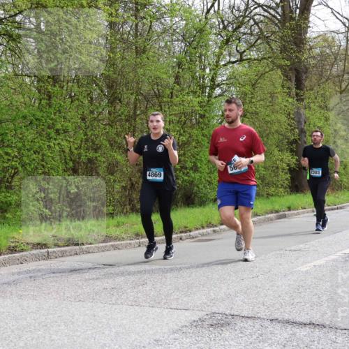 12.04.2026 - 45. Internationalen Wilhelmsburger Insellauf Yannick Fuchs http://msf.ph/oto/9504778 12.04.2026 12:54:17 Laufen 4869, 56, 2303 meine-sportfotos.de