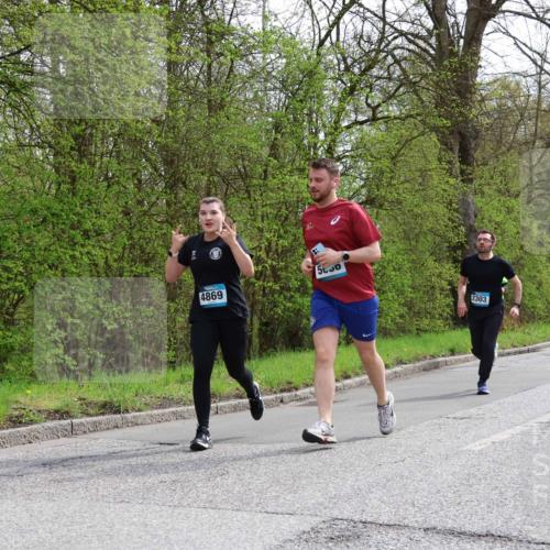 12.04.2026 - 45. Internationalen Wilhelmsburger Insellauf Yannick Fuchs http://msf.ph/oto/9504779 12.04.2026 12:54:17 Laufen 4869, 5030, 2303 meine-sportfotos.de