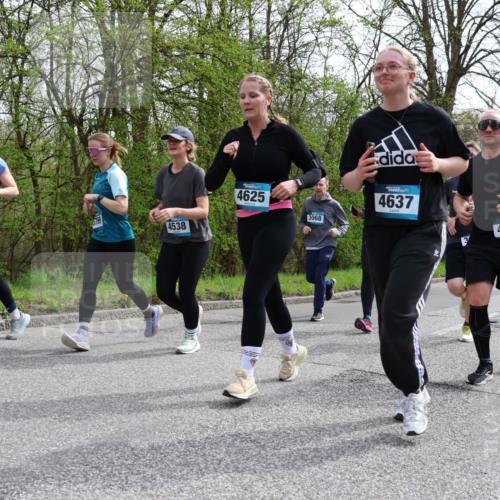 12.04.2026 - 45. Internationalen Wilhelmsburger Insellauf Yannick Fuchs http://msf.ph/oto/9504830 12.04.2026 12:54:26 Laufen 4537, 5799, 4538, 4625, 3068, 4637, 4032 meine-sportfotos.de