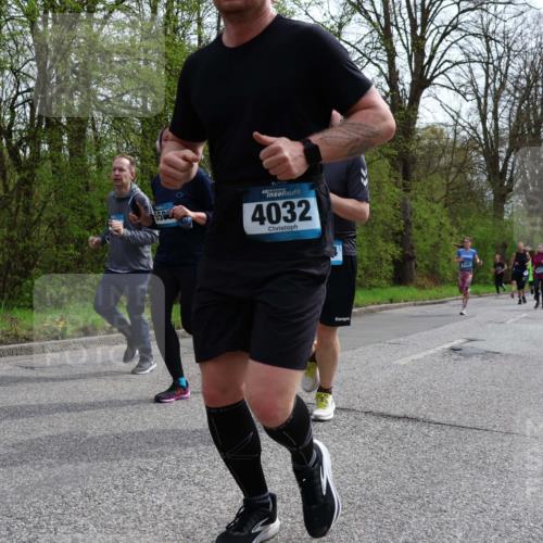 12.04.2026 - 45. Internationalen Wilhelmsburger Insellauf Yannick Fuchs http://msf.ph/oto/9504835 12.04.2026 12:54:27 Laufen 4, 4032 meine-sportfotos.de