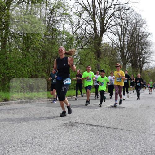 12.04.2026 - 45. Internationalen Wilhelmsburger Insellauf Yannick Fuchs http://msf.ph/oto/9504866 12.04.2026 12:54:33 Laufen 5188, 409, 2733, 86 meine-sportfotos.de