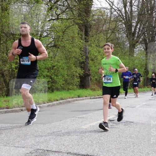 12.04.2026 - 45. Internationalen Wilhelmsburger Insellauf Yannick Fuchs http://msf.ph/oto/9504891 12.04.2026 12:54:38 Laufen 4619, 3164, 5414, 2964, 3316 meine-sportfotos.de