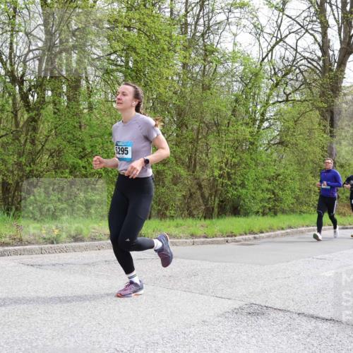 12.04.2026 - 45. Internationalen Wilhelmsburger Insellauf Yannick Fuchs http://msf.ph/oto/9504904 12.04.2026 12:54:40 Laufen 5295, 2964 meine-sportfotos.de