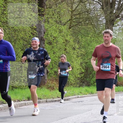 12.04.2026 - 45. Internationalen Wilhelmsburger Insellauf Yannick Fuchs http://msf.ph/oto/9504906 12.04.2026 12:54:41 Laufen 5, 14, 2193, 5140, 2964, 4105 meine-sportfotos.de
