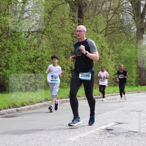 12.04.2026 - 45. Internationalen Wilhelmsburger Insellauf Yannick Fuchs http://msf.ph/oto/9504949 12.04.2026 12:54:53 Laufen 5197, 3599, 51, 5116, 4253, 4818, 5137 meine-sportfotos.de